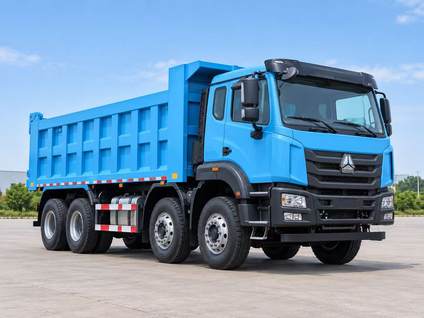 Camión volquete HOWO NX 8×4 — Imagen ilustrativa